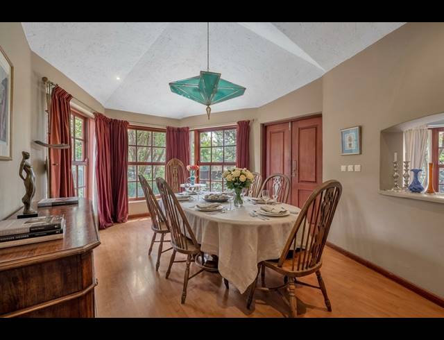 5 BEDROOM HOUSE FOR SALE IN EMMARENTIA